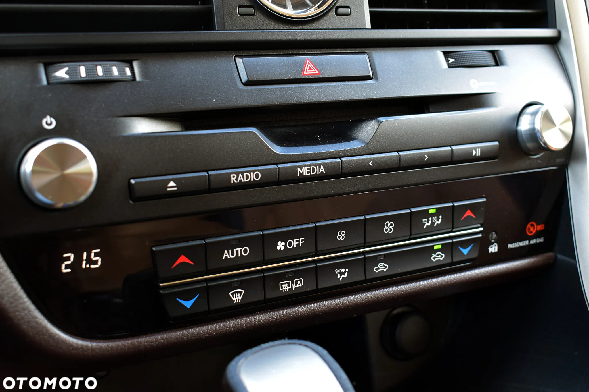 Lexus RX 200t / 300 Prestige - 15