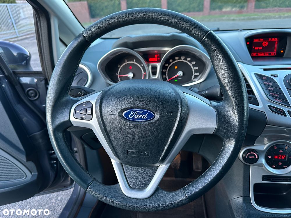 Ford Fiesta 1.25 Viva - 27