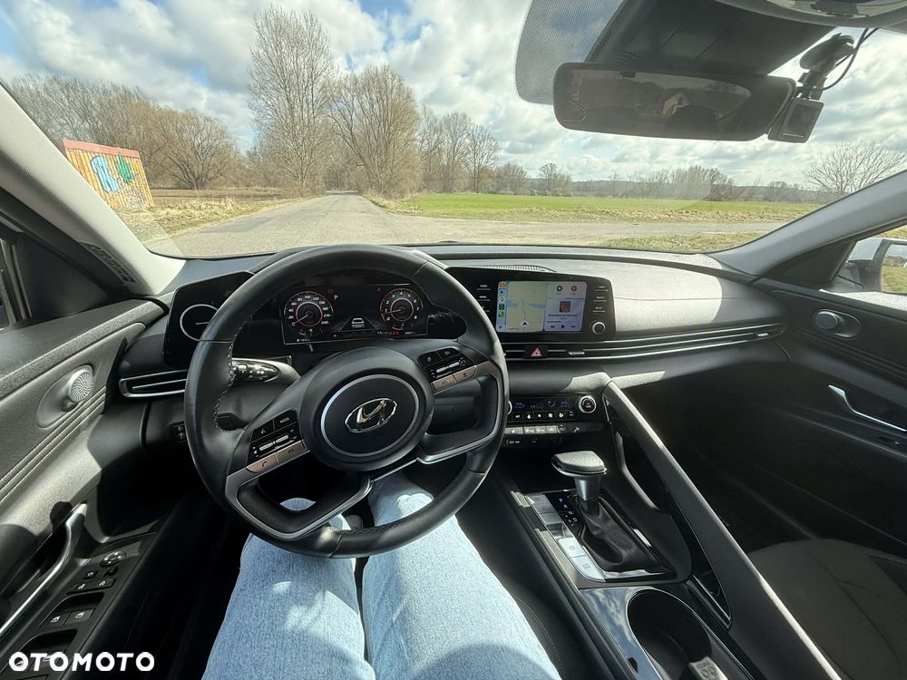 Hyundai Elantra 1.6 Smart CVT - 10