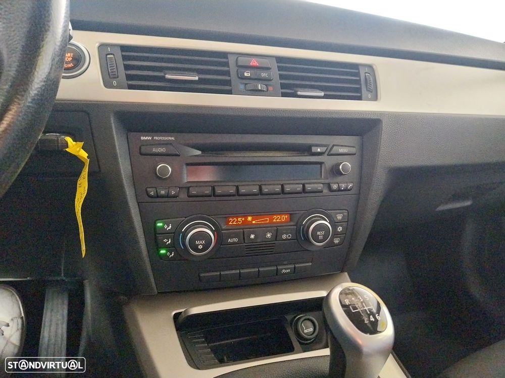 BMW 318 d Navigation - 7