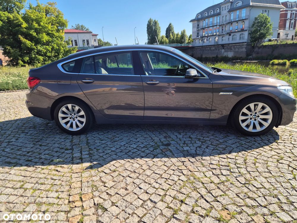 BMW 5GT 535d xDrive Luxury Line - 11