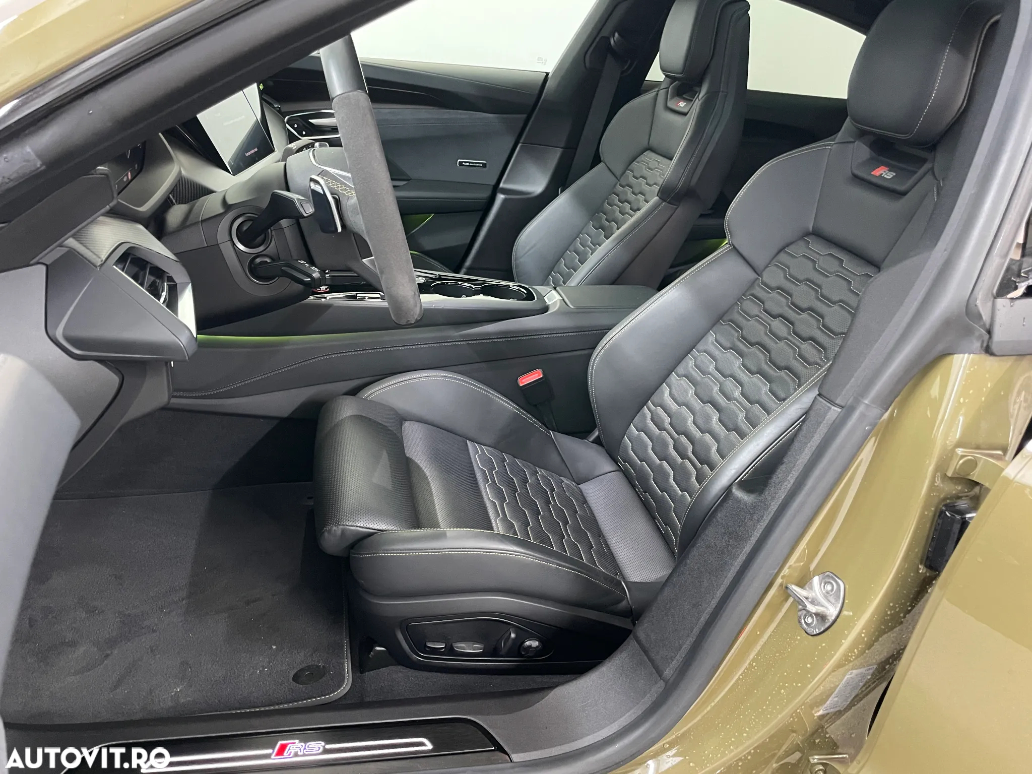 Audi e-tron GT RS quattro - 16