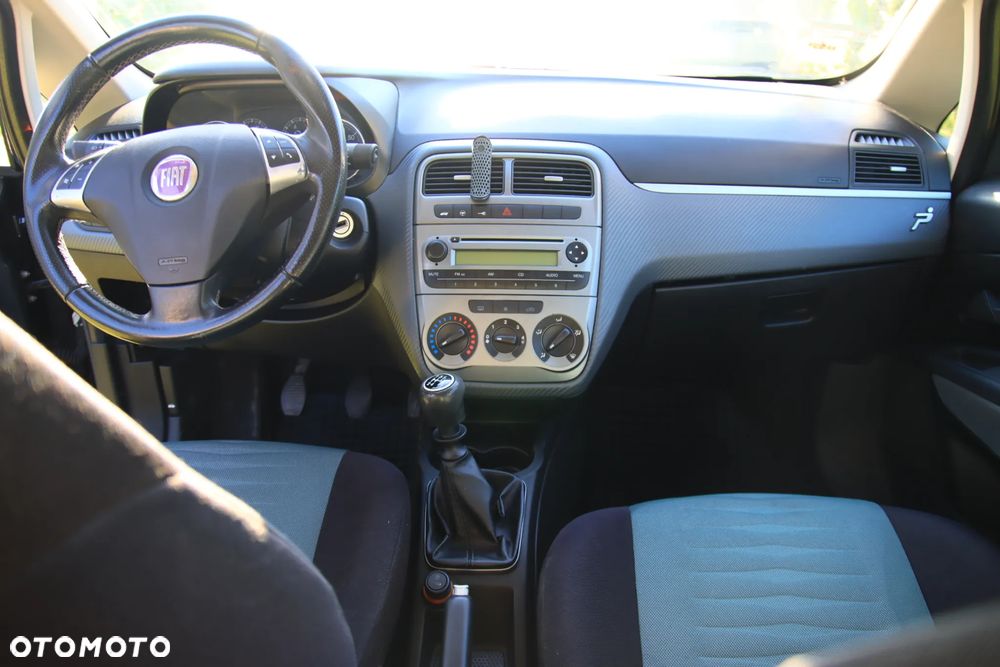 Fiat Grande Punto - 7
