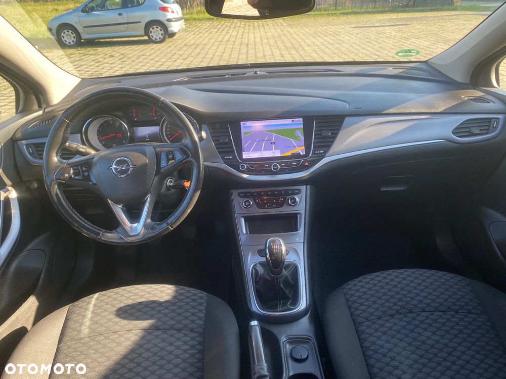 Opel Astra 1.4 Turbo Dynamic - 18