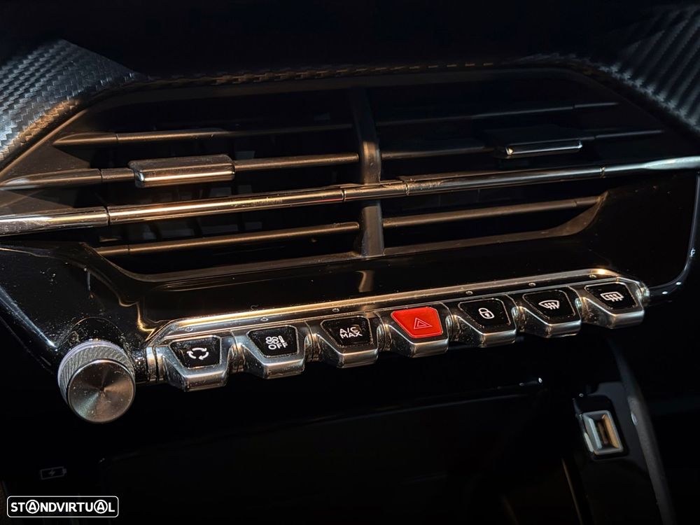 Peugeot 208 1.2 PureTech Active - 23