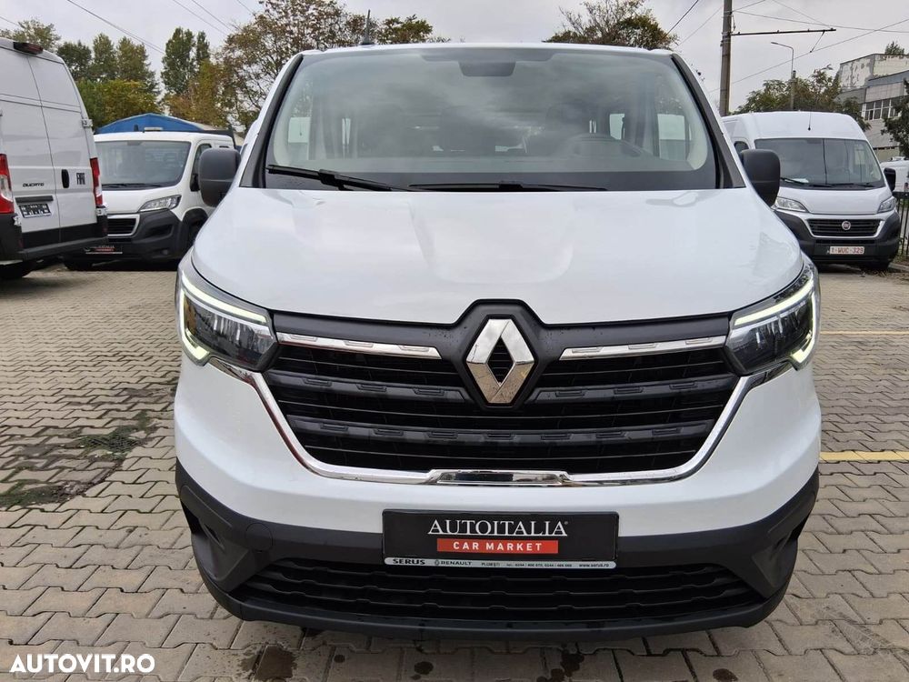 Renault Trafic - 2