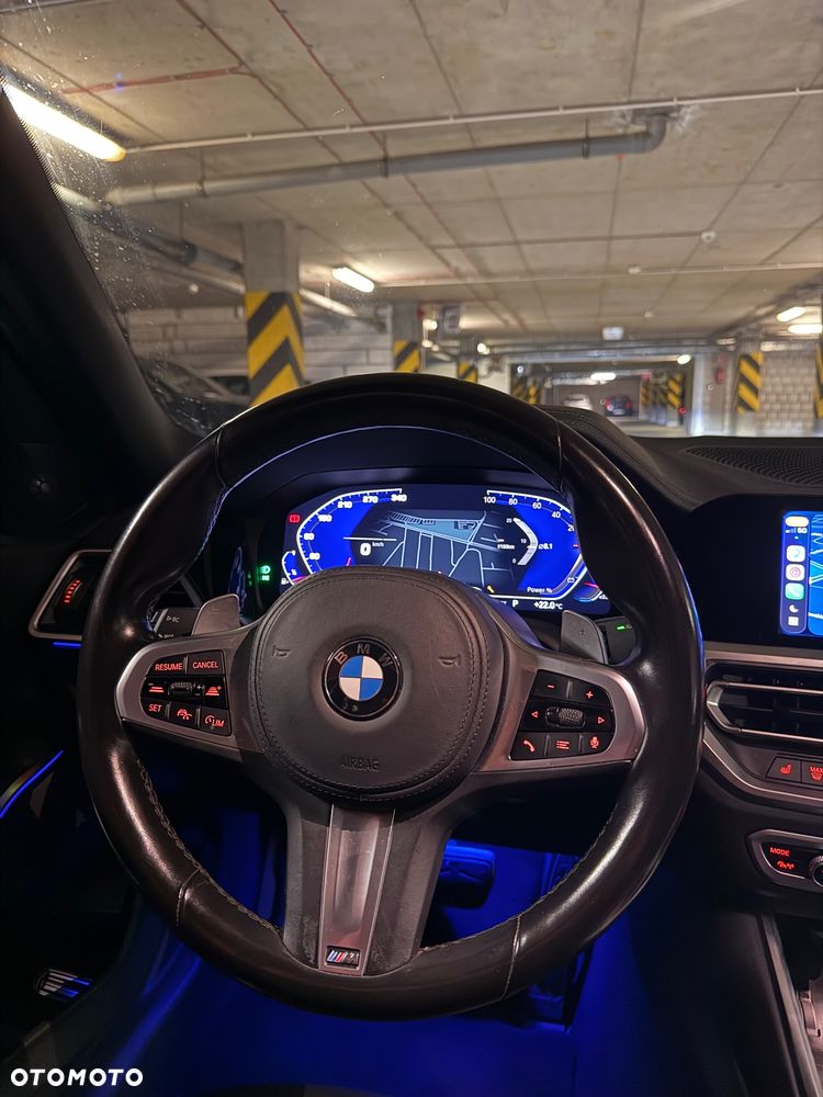 BMW Seria 3 320i M Sport - 24