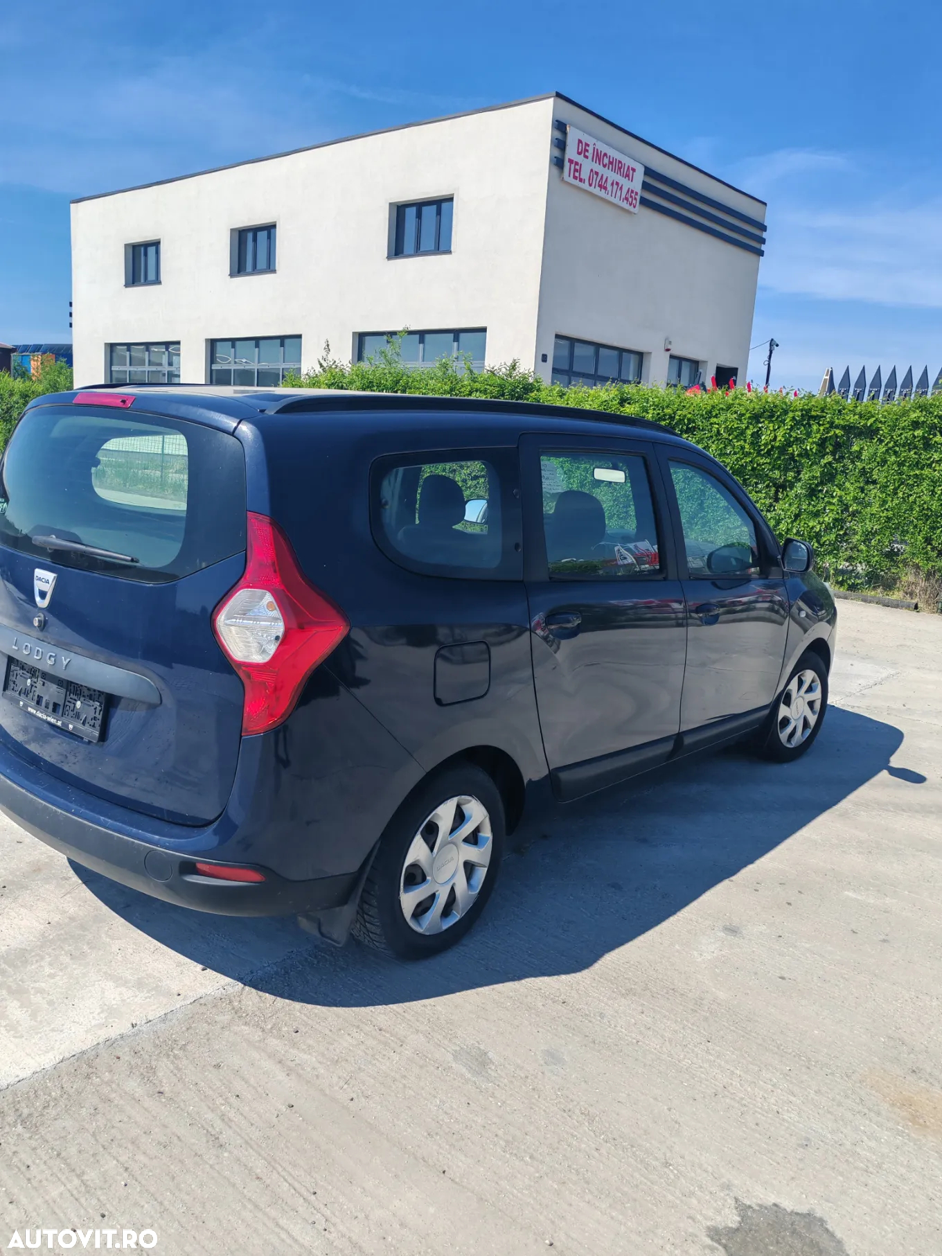 Dacia Lodgy 1.2 TCe 115 CP Laureate - 4