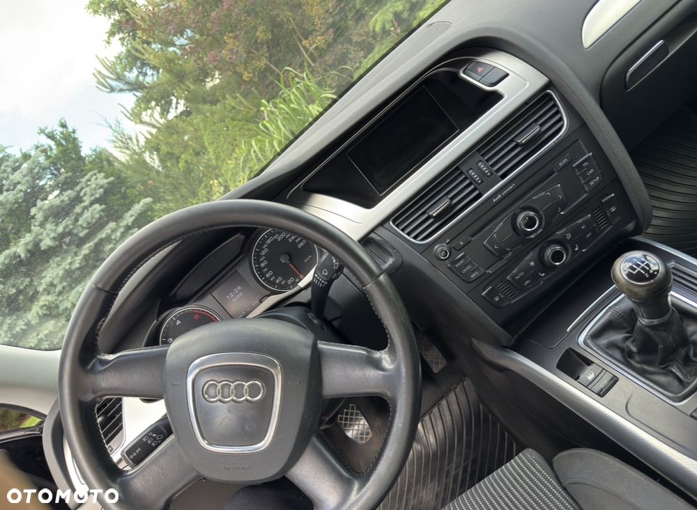 Audi A4 Avant 2.0 TDI - 8