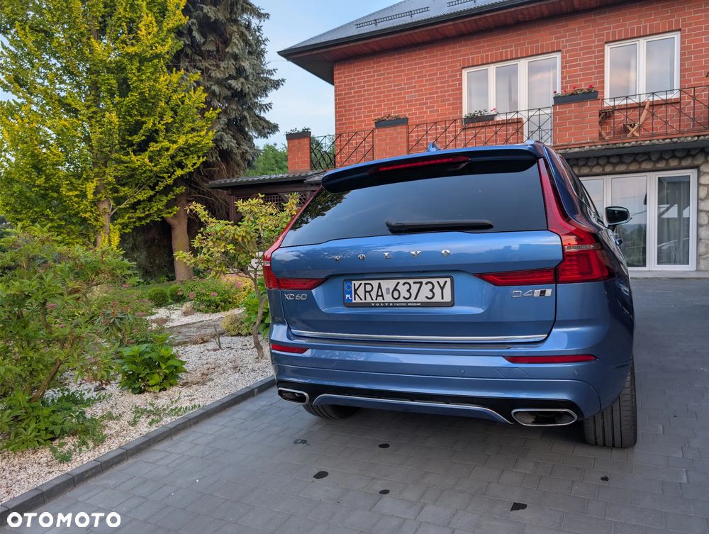 Volvo XC 60 D4 SCR AWD R-Design - 3