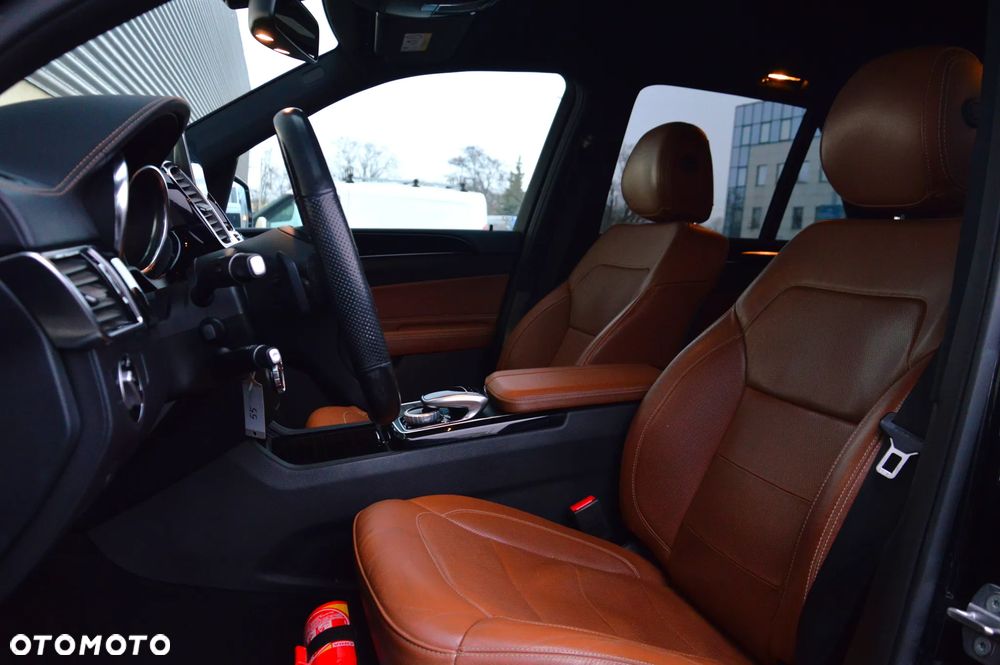 Mercedes-Benz GLE - 14