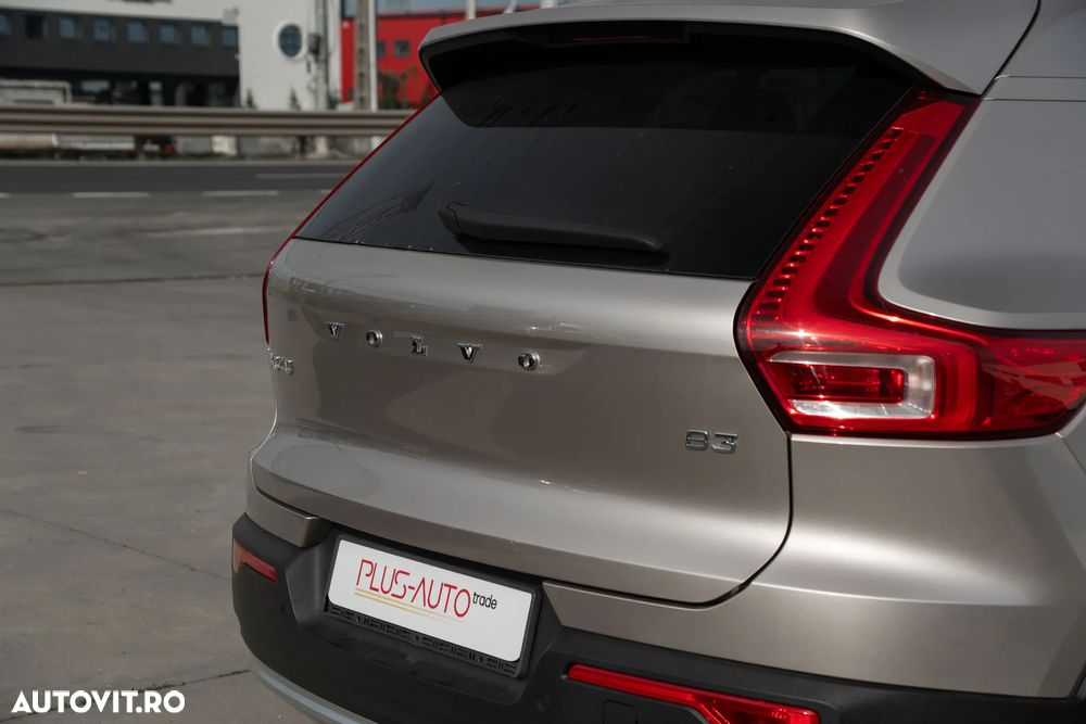 Volvo XC 40 B3 AT FWD MHEV Core - 6