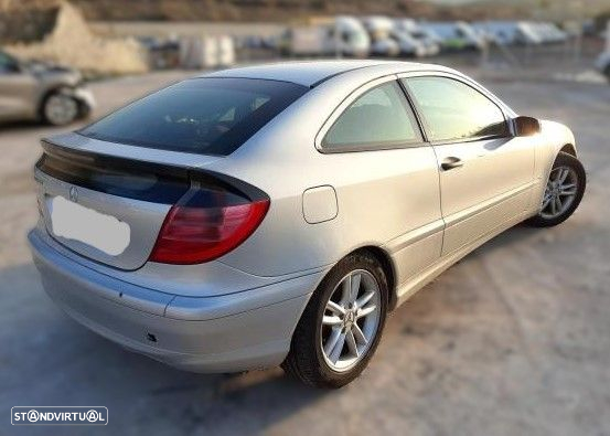 Peças Mercedes-Benz C-Class Coupe(W203) 2000 a 2007 - 5