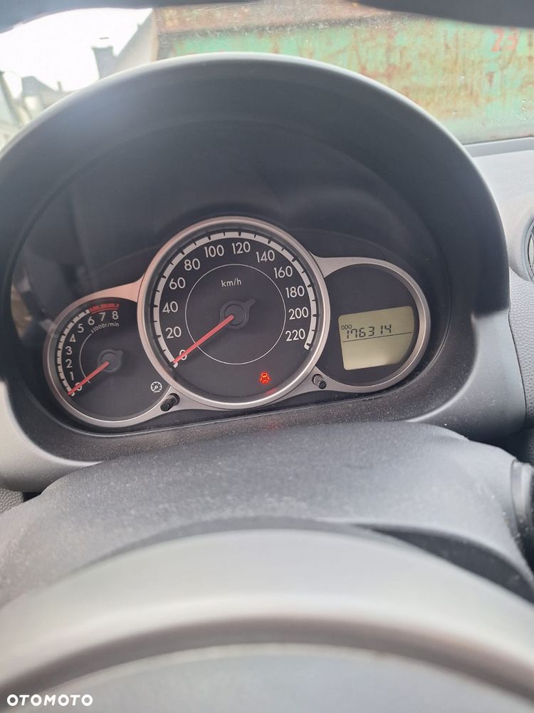 Mazda 2 1.3 Exclusive - 6