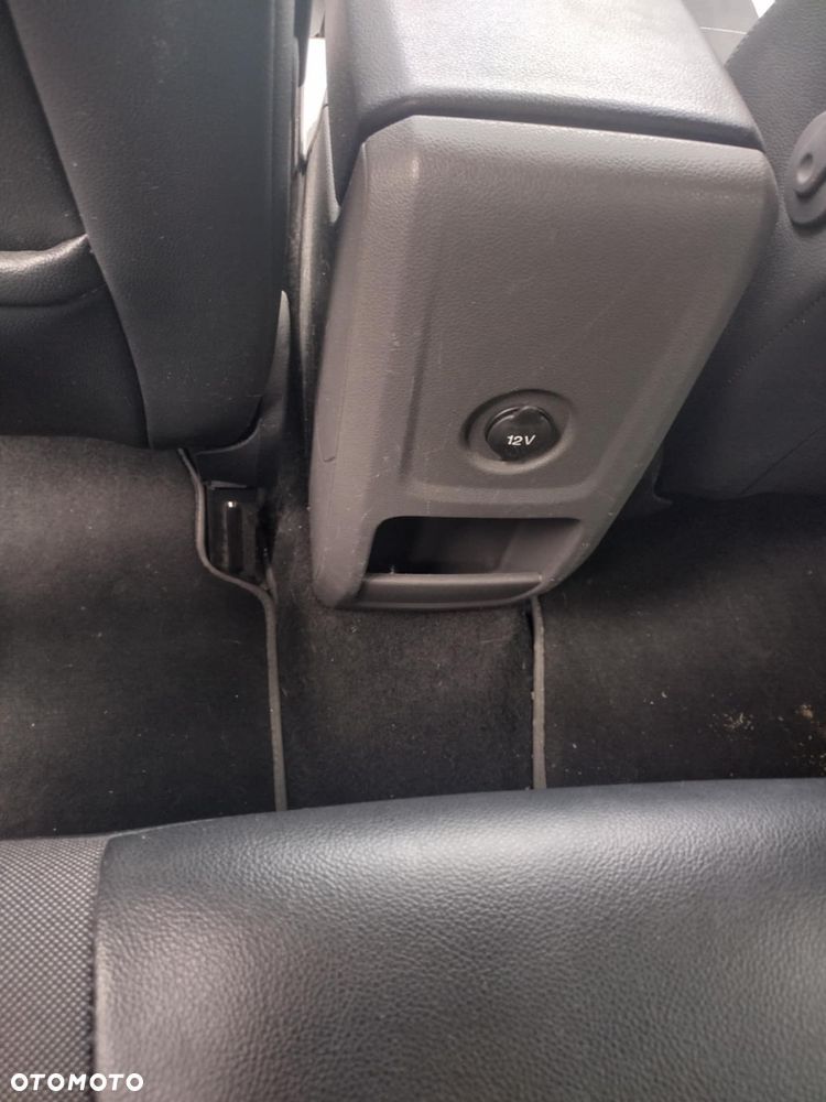 Ford Kuga 2.0 TDCi Titanium - 9