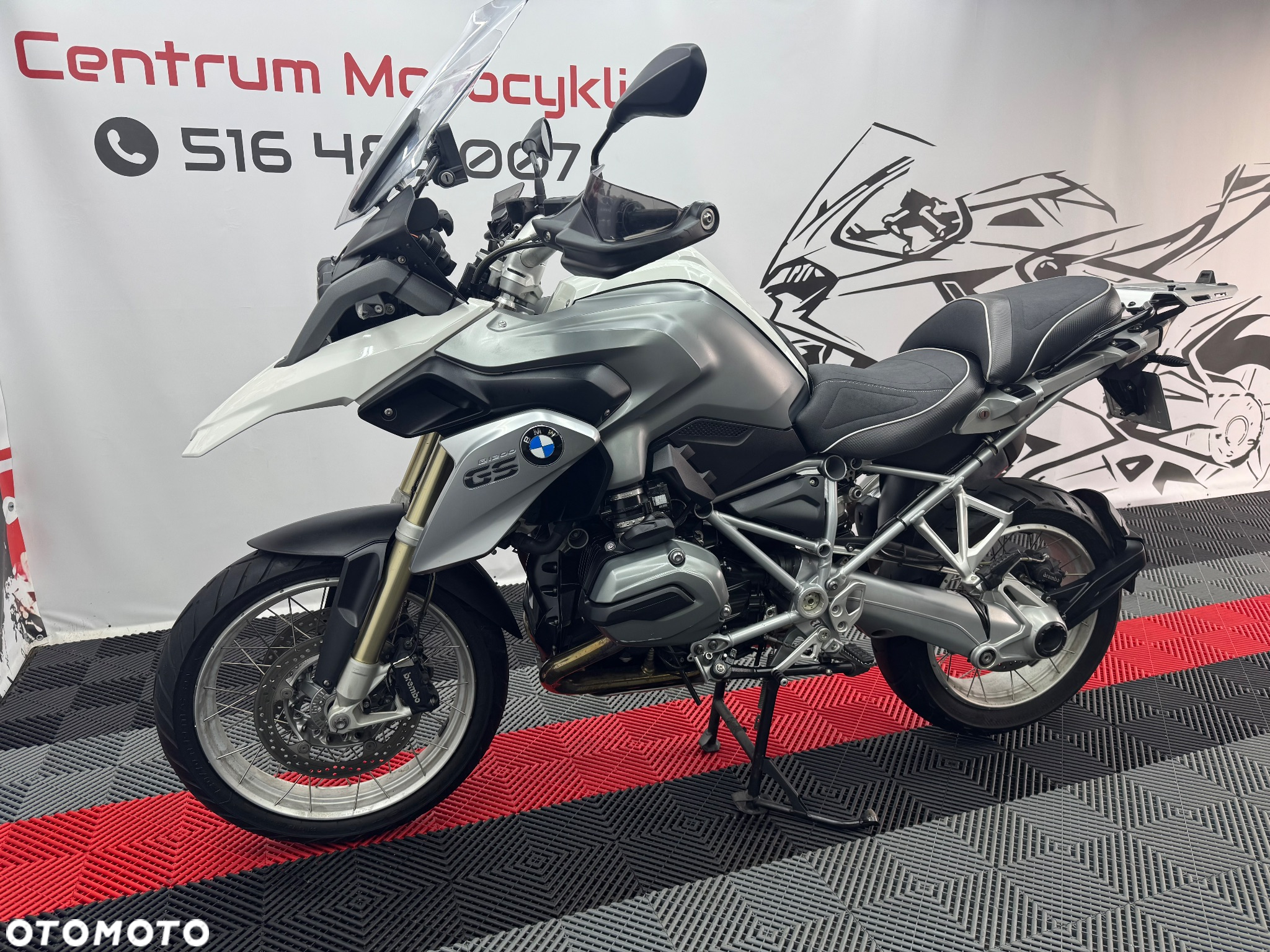 BMW R - 6