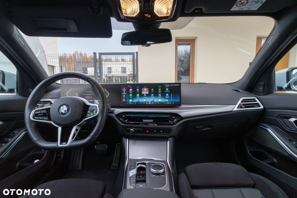 BMW Seria 3 330d xDrive mHEV M Sport sport - 7