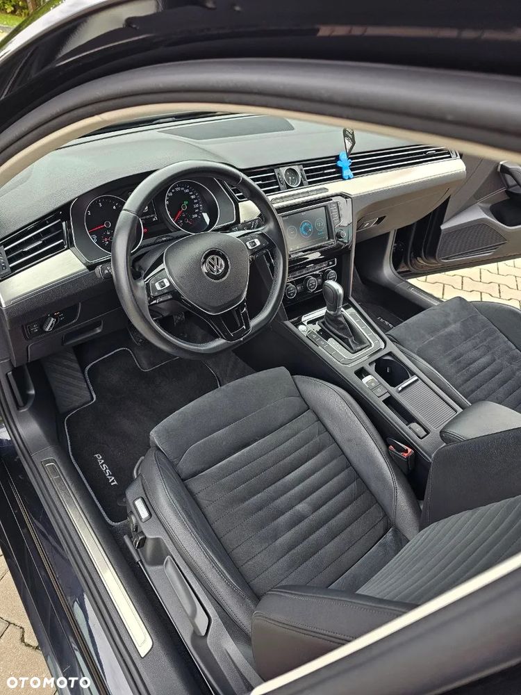 Volkswagen Passat 2.0 TDI SCR Highline DSG - 21