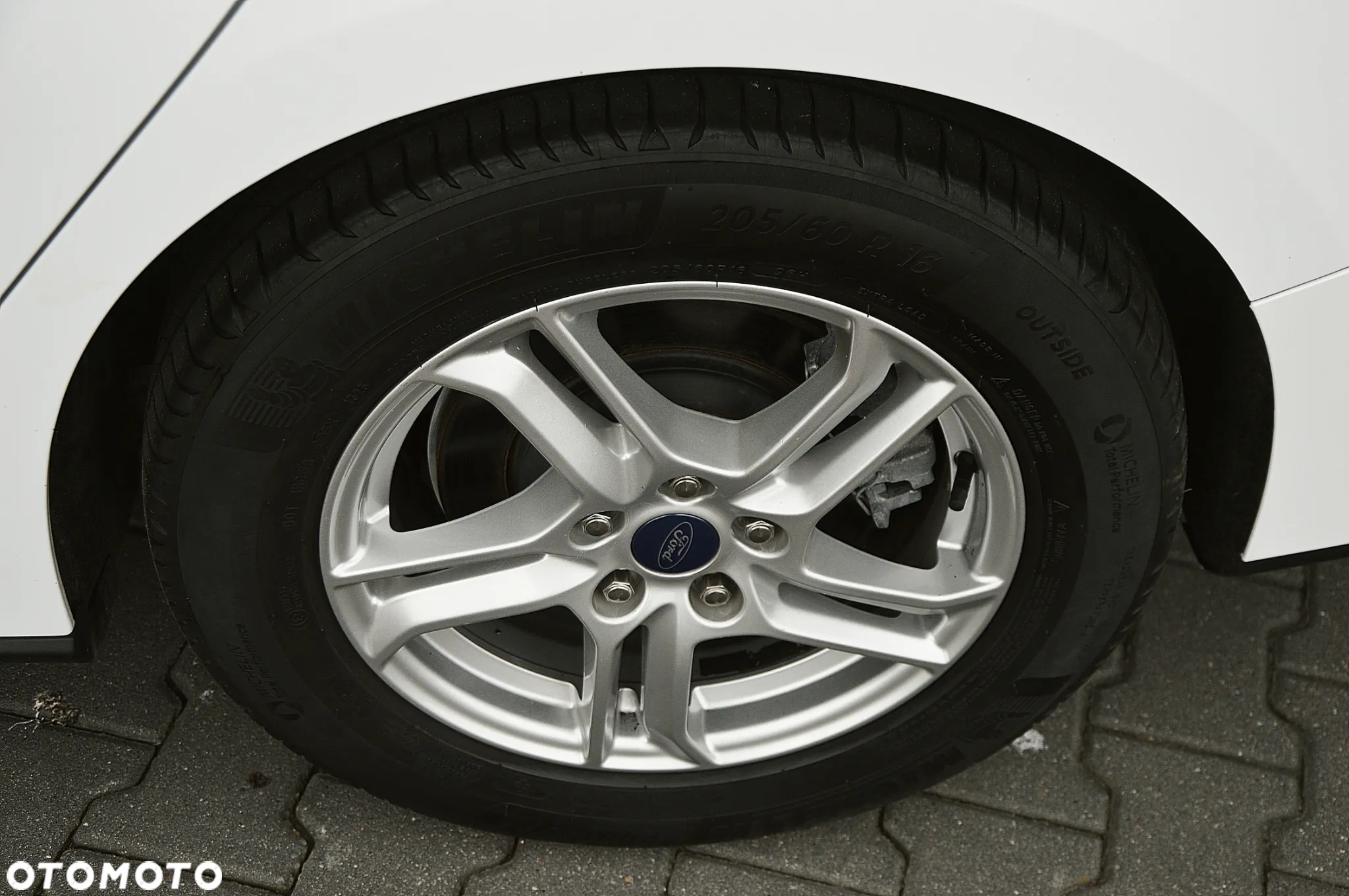 Ford Focus Turnier 1.5 EcoBlue Start-Stopp-System ACTIVE - 23
