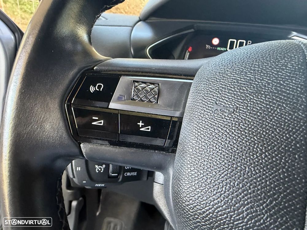 DS DS3 Crossback E-TENSE SO CHIC - 21