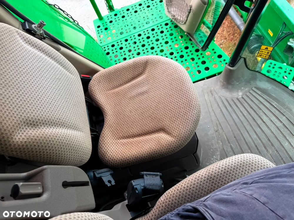 John Deere S660i - 33
