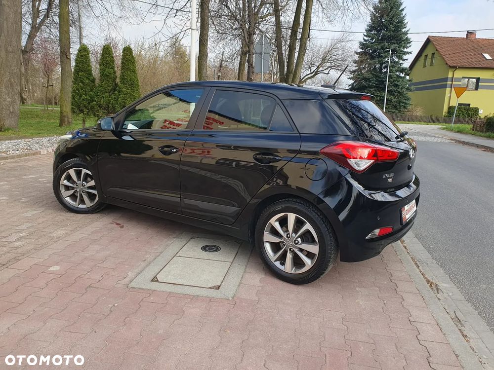 Hyundai i20 blue 1.2 YES!+ - 25