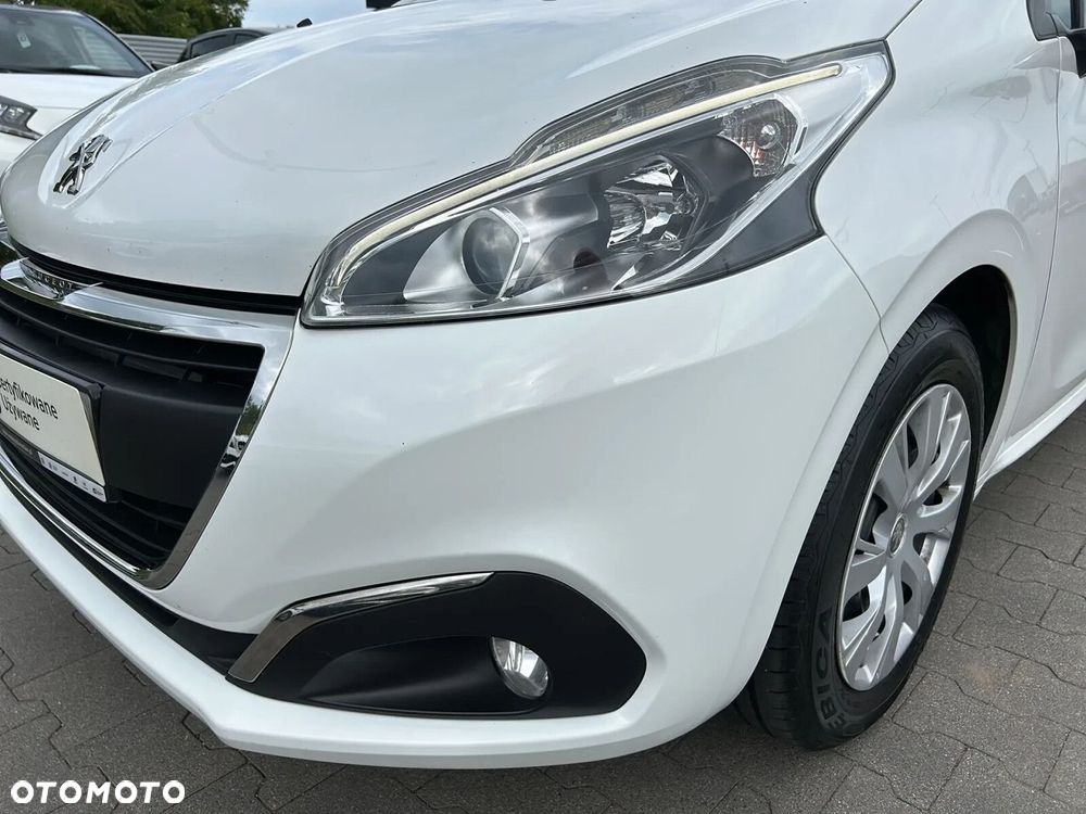 Peugeot 208 1.2 PureTech Style - 38