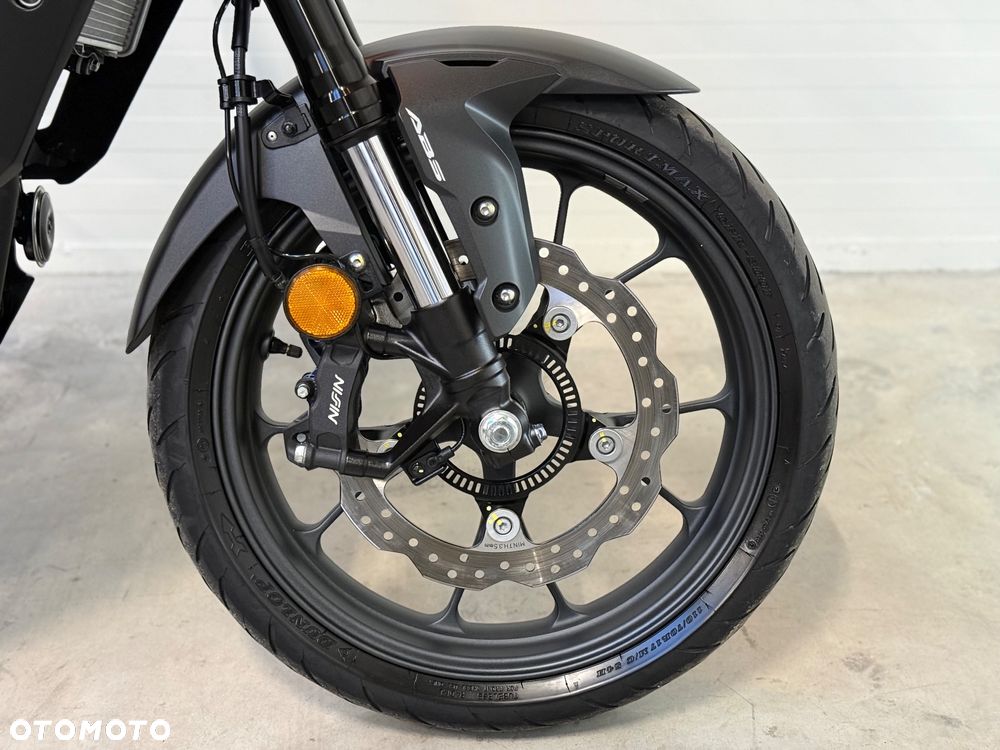 Honda CB - 10