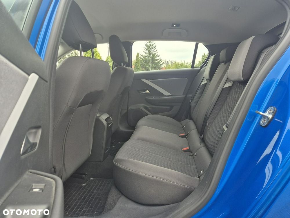 Opel Astra 1.2 Turbo Edition - 22