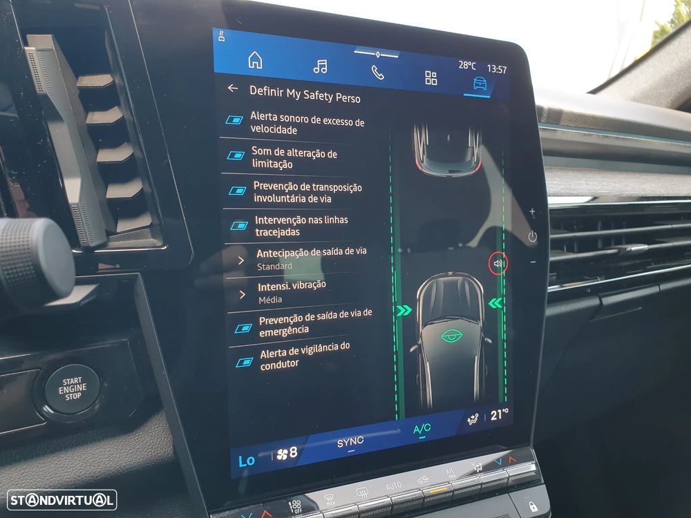 Renault Austral 1.2 Full Hybrid E-Tech Techno - 21