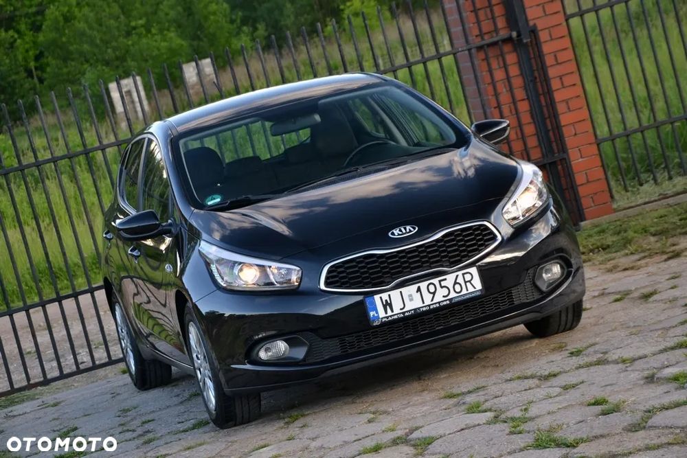 Kia Ceed 1.4 CVVT Attract plus - 14