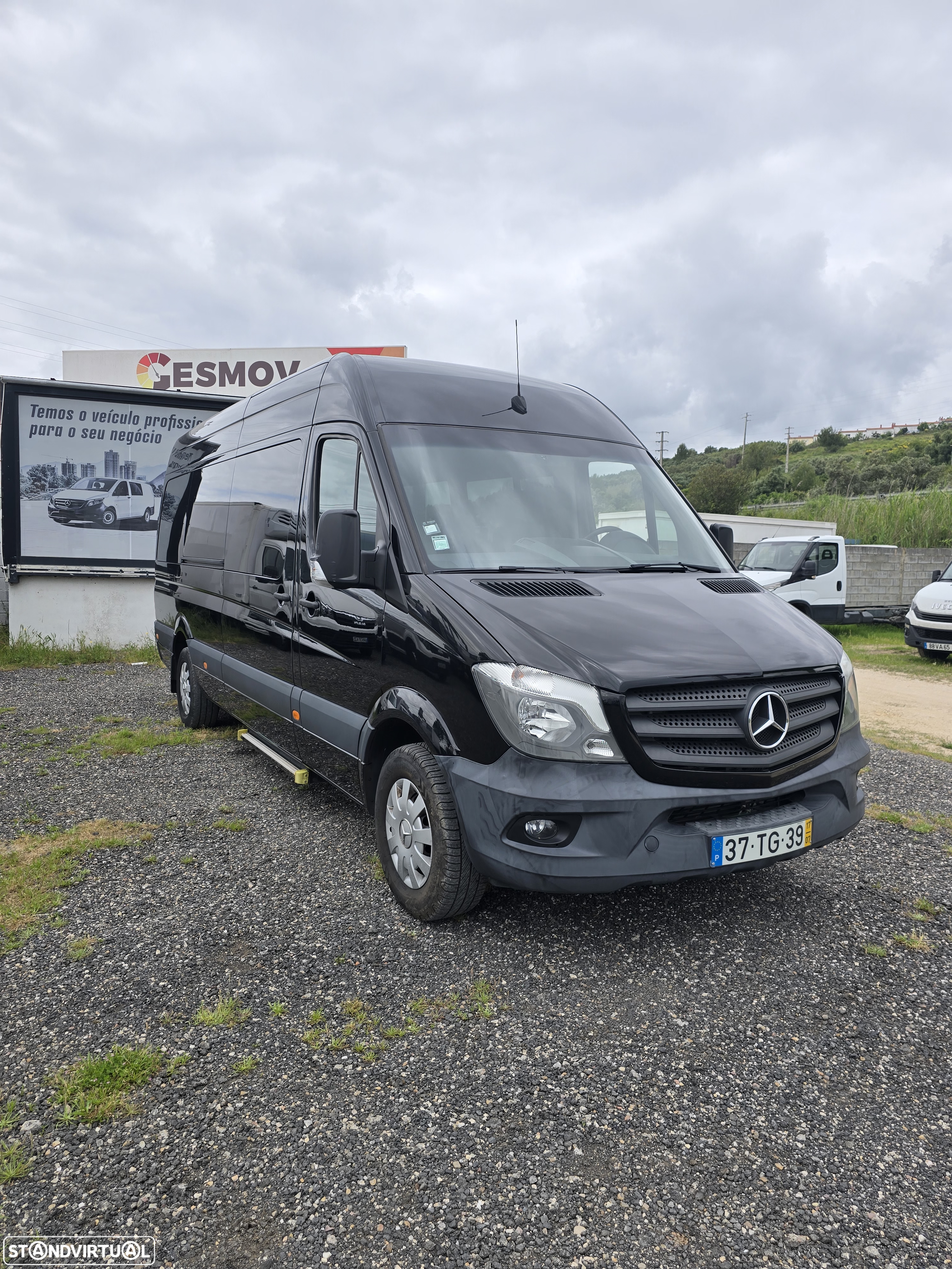 Mercedes-Benz Sprinter - 3