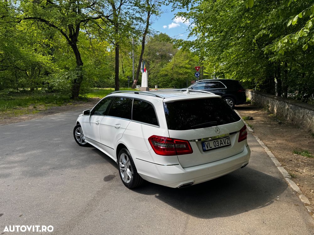 Mercedes-Benz E - 15
