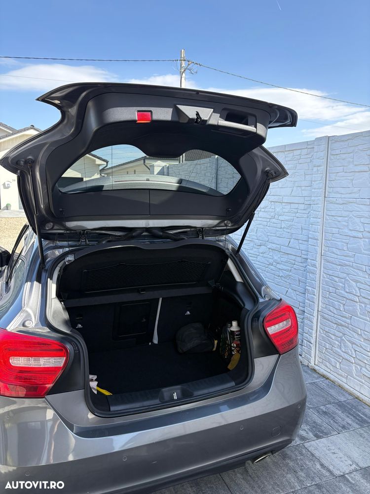 Mercedes-Benz A 200 Activity Edition - 6