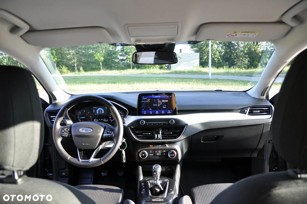 Ford Focus 1.5 EcoBlue STart-Stopp-System TITANIUM - 25
