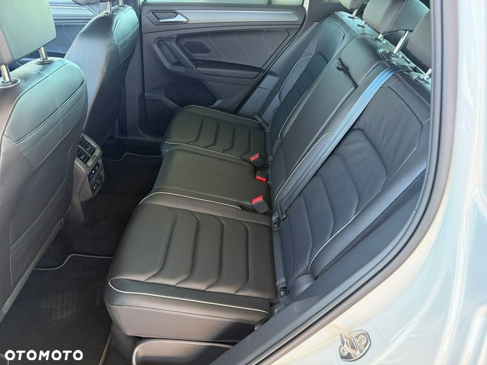 Volkswagen Tiguan - 23