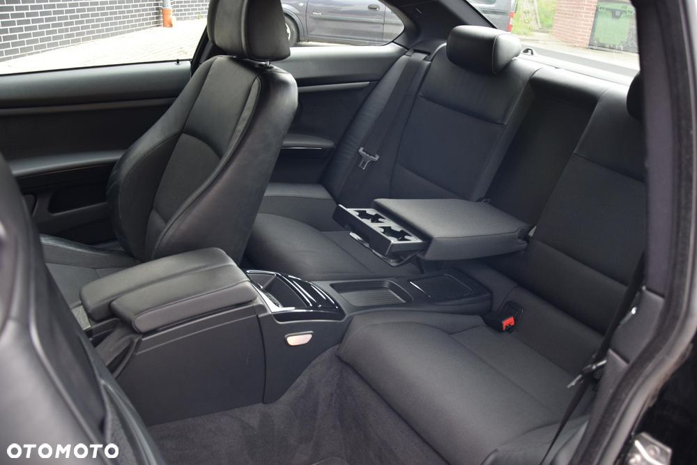 BMW Seria 3 320d M Sport Edition - 13