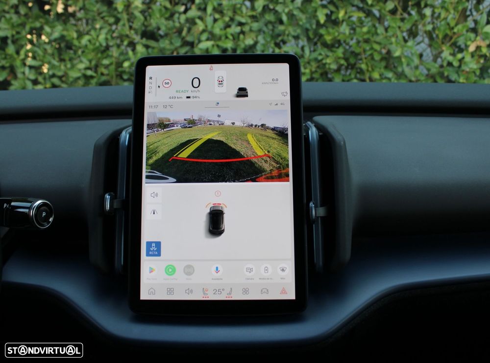 Volvo EX30 69 kWh Single Motor Extended Range Plus - 32