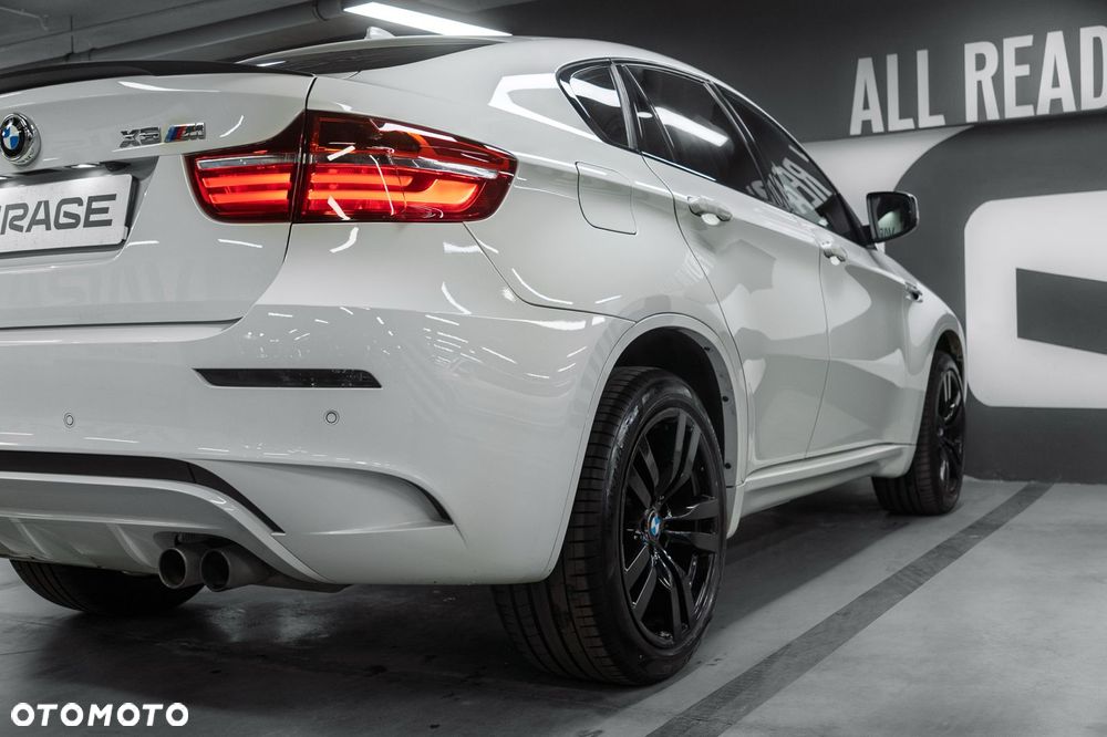 BMW X6M - 19