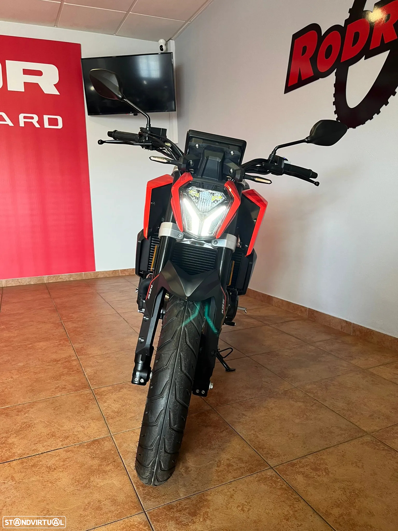 SWM Hoku 400 - OFERTA DE EQUIPAMENTO - 17