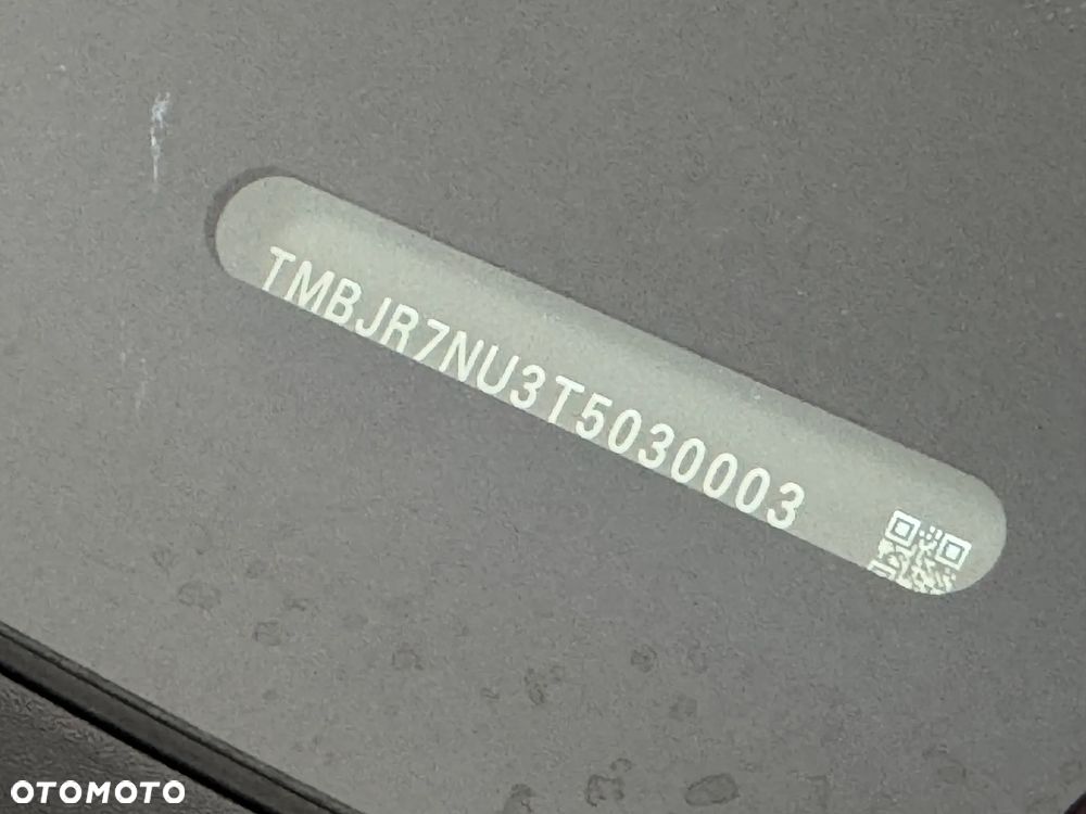 Skoda Karoq 1.5 TSI ACT Sportline DSG - 24