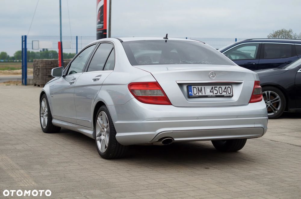 Mercedes-Benz Klasa C 250 CDI Avantgarde Edition - 7