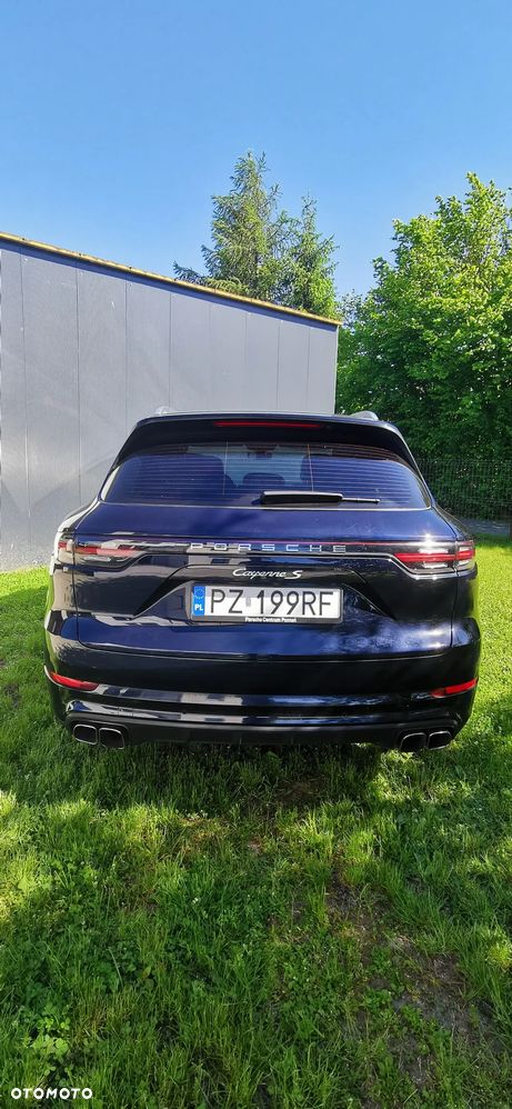 Porsche Cayenne S - 4