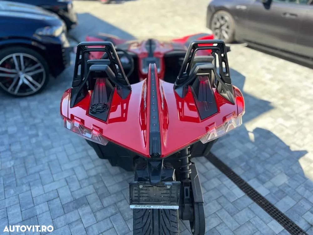 Polaris Slingshot - 9