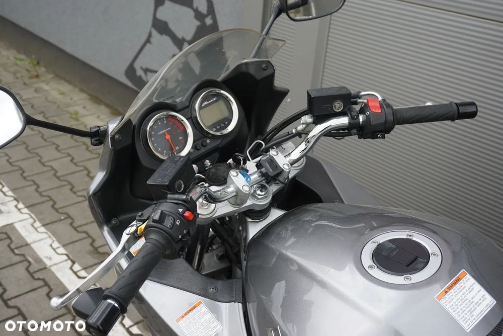 Suzuki Bandit - 16