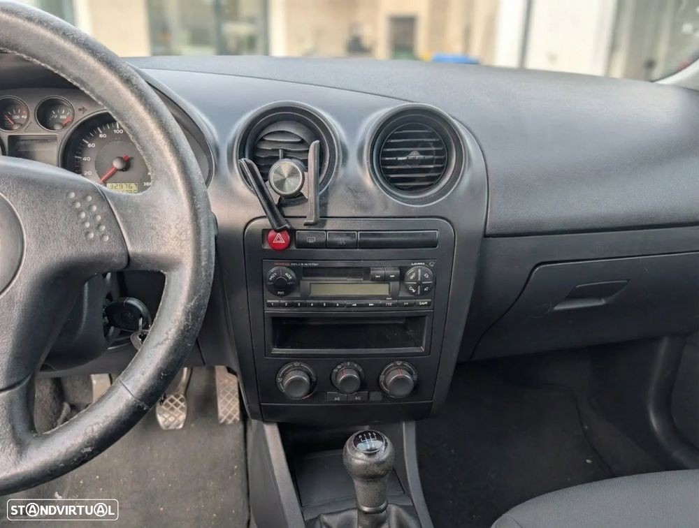 SEAT Ibiza 1.4 TDi Stella - 2