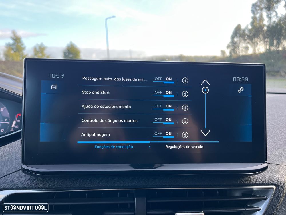 Peugeot 3008 1.5 BlueHDi Allure EAT8 - 20