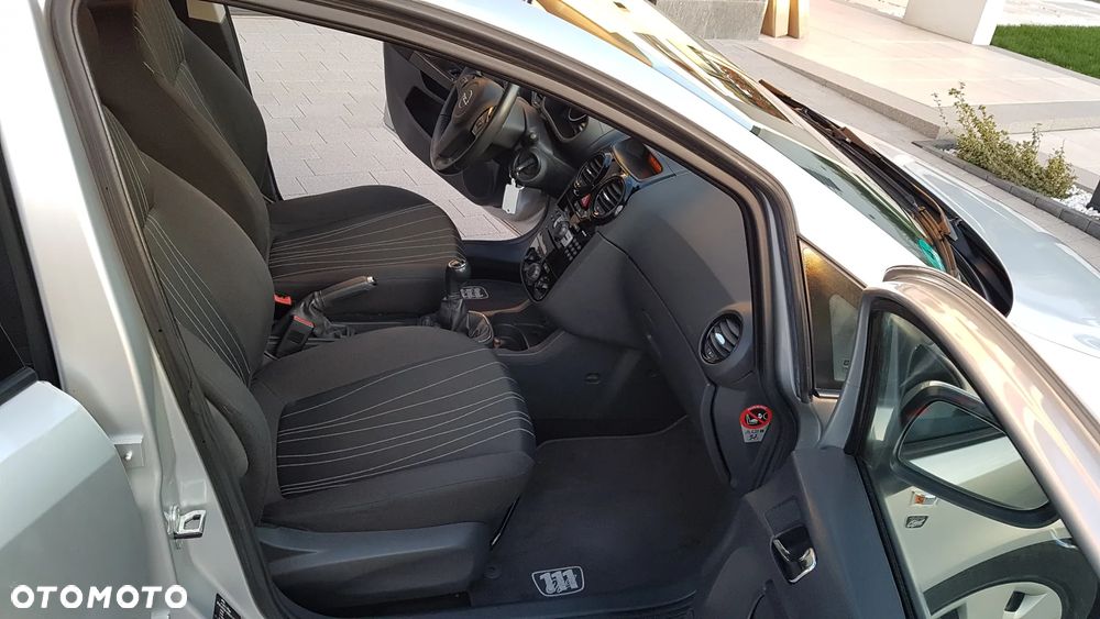 Opel Corsa 1.2 16V Color Edition - 17