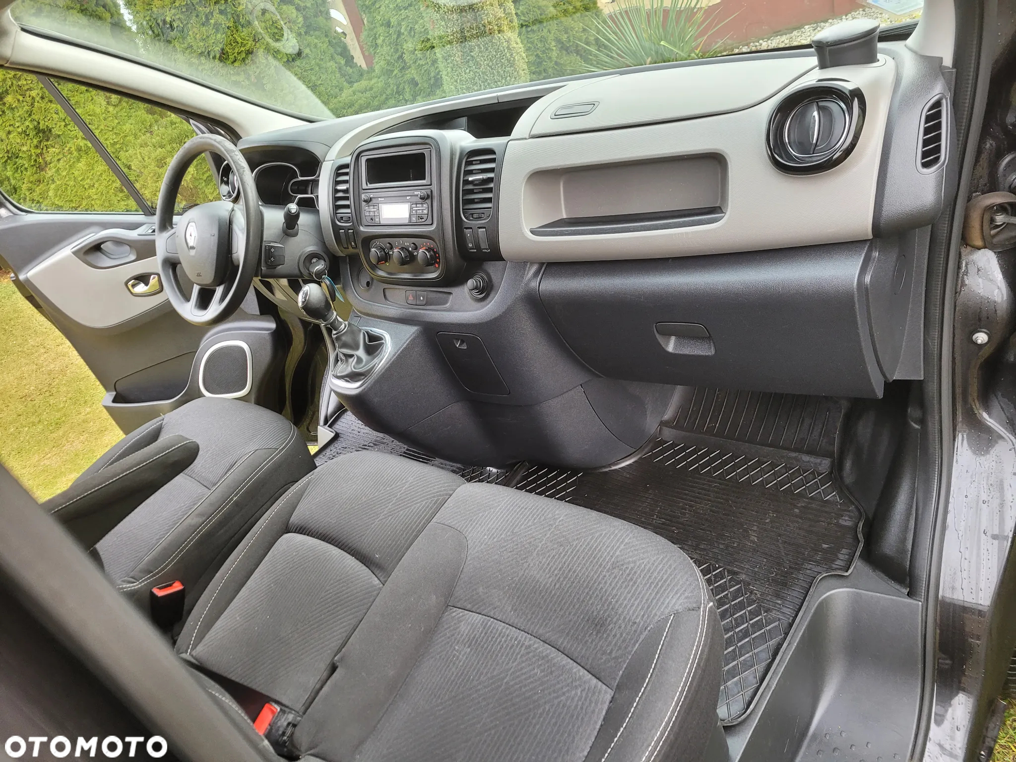 Renault TRAFIC - 14