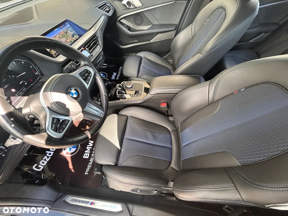 BMW Seria 1 118d M Sport Shadow - 16